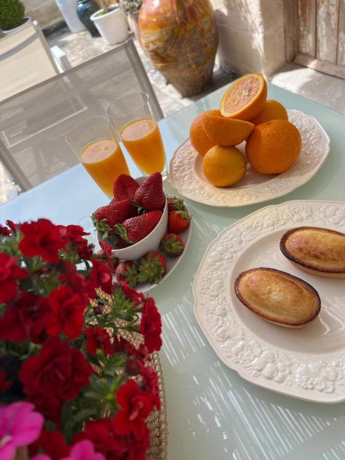 Suite Battisti 7 ليتشي المظهر الخارجي الصورة